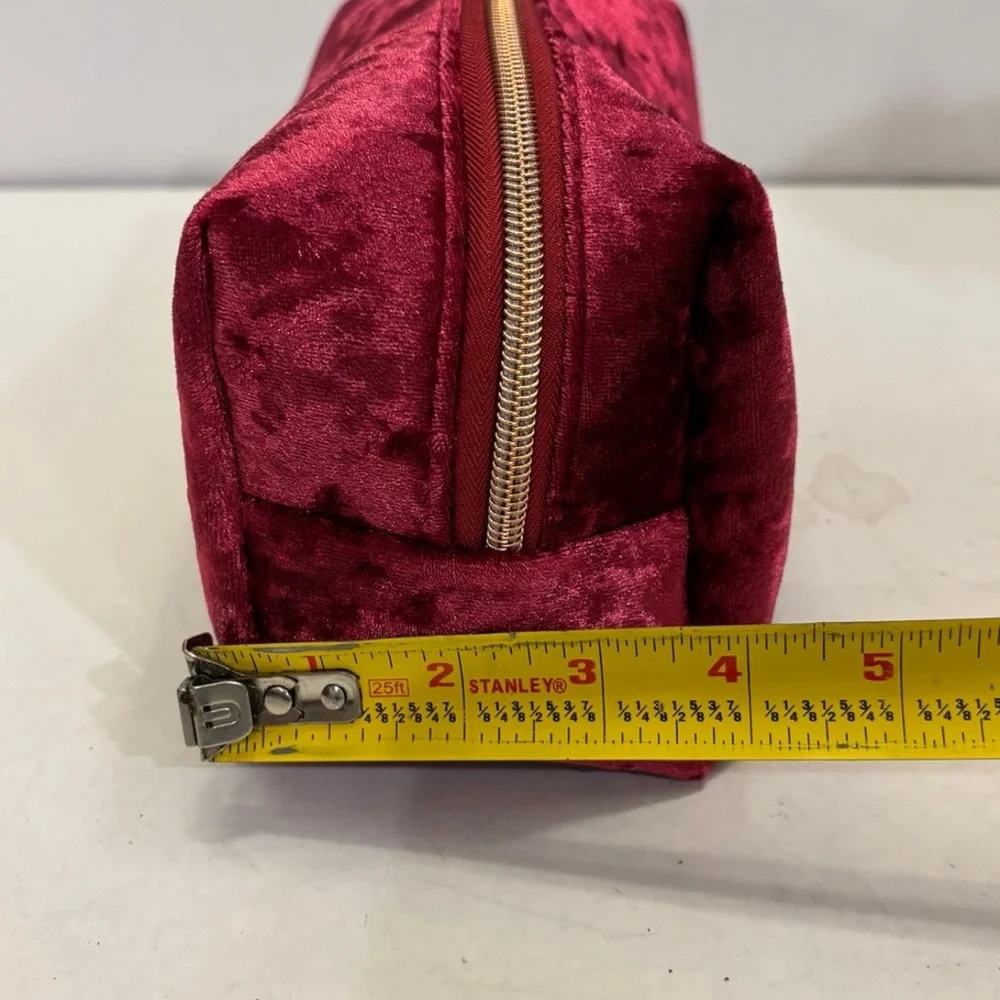 NWT Danielle creations red velvet make case/ bag